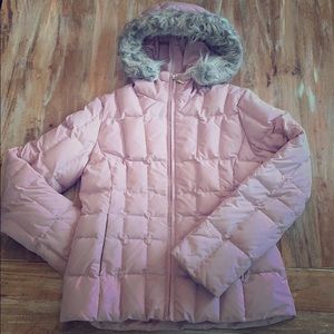 Womens snow jacket with fur hood